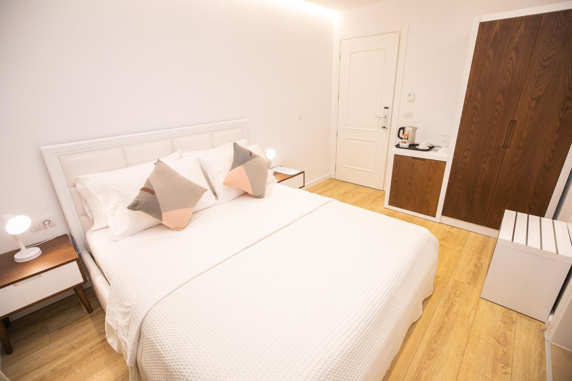 Hotel Elior 티라나 외부 사진